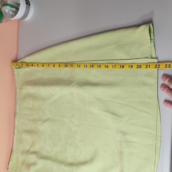 Vintage Tommy Bahama Tropical Floral Pastel Lime Green Large Wrap Pencil Skirt - Picture 10 of 10